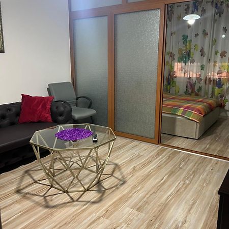 Ergi'S Studio Apartment Tirana Extérieur photo