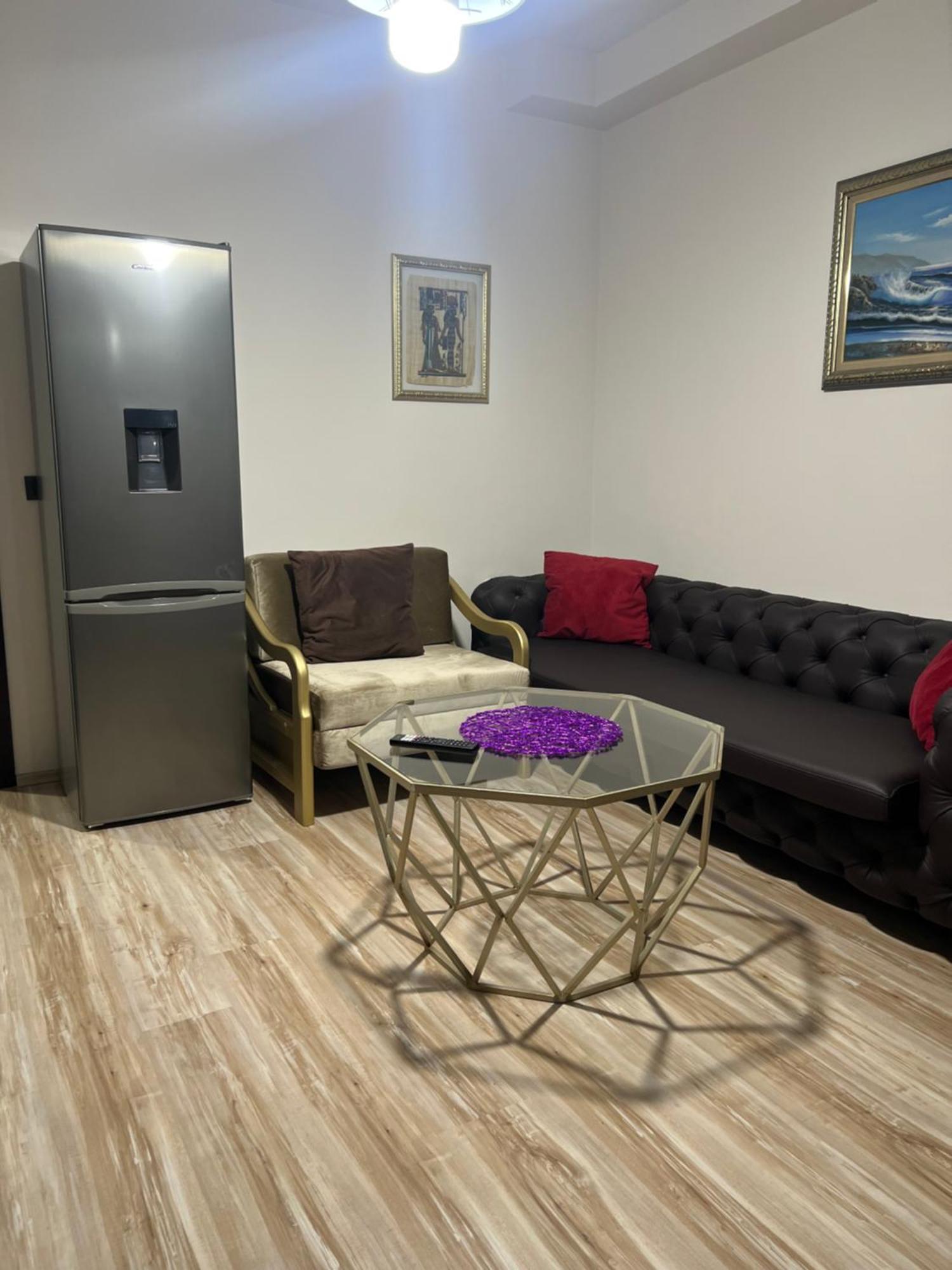 Ergi'S Studio Apartment Tirana Extérieur photo